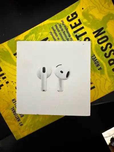 AirPods 4 new, sealed. Base model without ANC