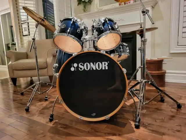 Sonor Force 2007 Drum Set in Drums & Percussion in Oakville / Halton Region - Image 3