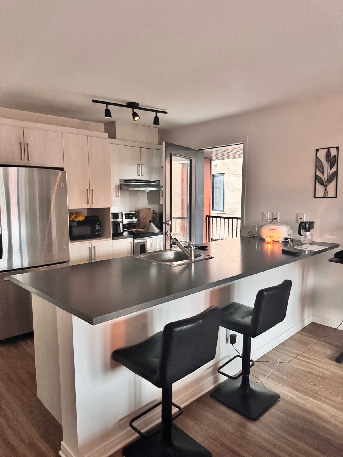 376 Rue Green — photo 1
