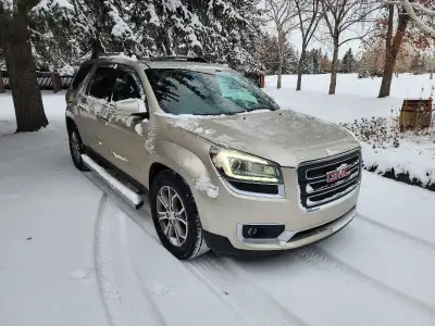 YES ITS AVAILABLE! V6. AWD. DUAL SUNROOFS. BACKUP CAMERA. HEATED SEATS. REMOTE START. 3RD ROW SEATIN...