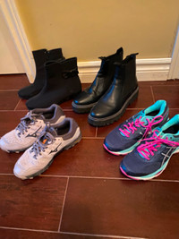 Womens Footwear - size 7-8