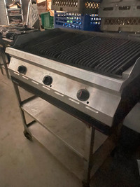 GRILLS/BBQS/CHARBROILERS