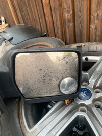 Ford F150  mirror left and right