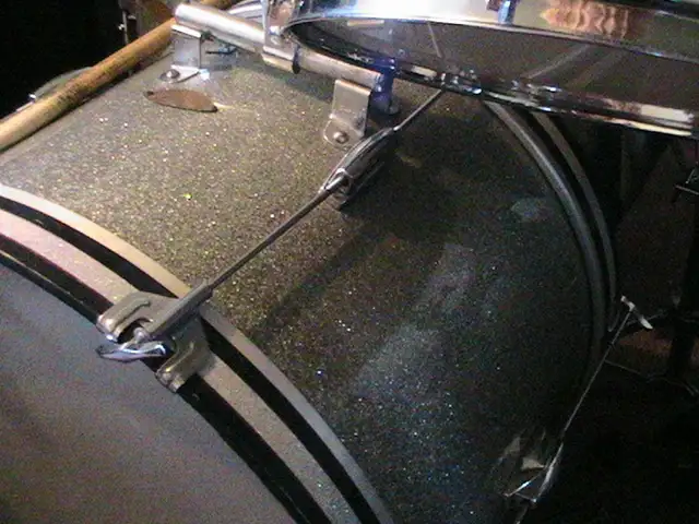 LATE 50's EARLY 60's"STEWART JAZZ KIT"(mij)Diamond Glass Glitter in Drums & Percussion in Windsor Region - Image 8