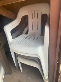 5 Stacking Chairs 