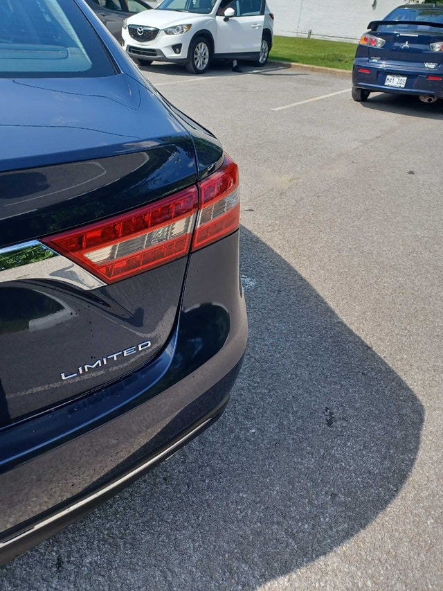 Toyota Avalon — photo 3