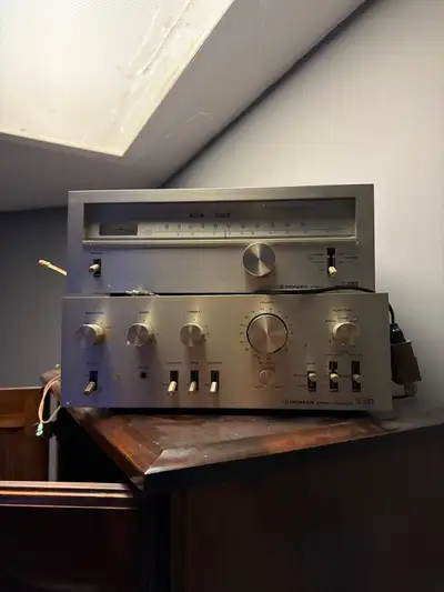Vintage Pioneer Tuner/Amp, View more