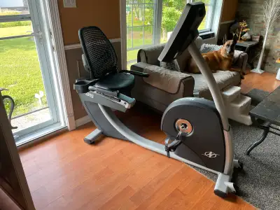 NordicTrack R35 Commercial Recumbent Bike, View more