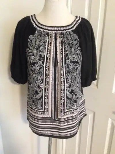 Banana Republic grey Tunic Blouse Size S, View more