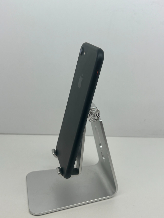Apple iPhone 7 32GB - Black - SALE in Cell Phones in City of Toronto - Image 3