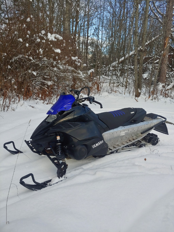 2014 yamaha nytro xtx in Snowmobiles in Sault Ste. Marie - Image 2
