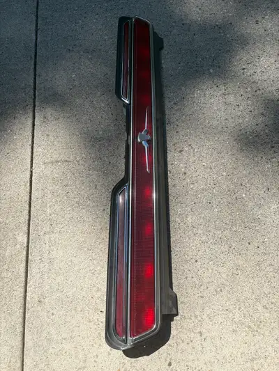 Thunderbird taillights. See picture for condition. Believe they are for 1972 / 73. Located in Robert...