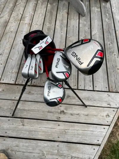 Kids golf club set, View more