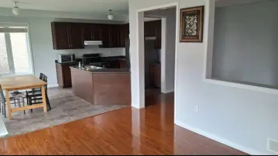 Welcome to this Stunning ready to Move in House For Rent in one of Bradford's finest Communities on...