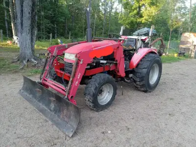 In working good condition......please contact Emile at 819-440-8257