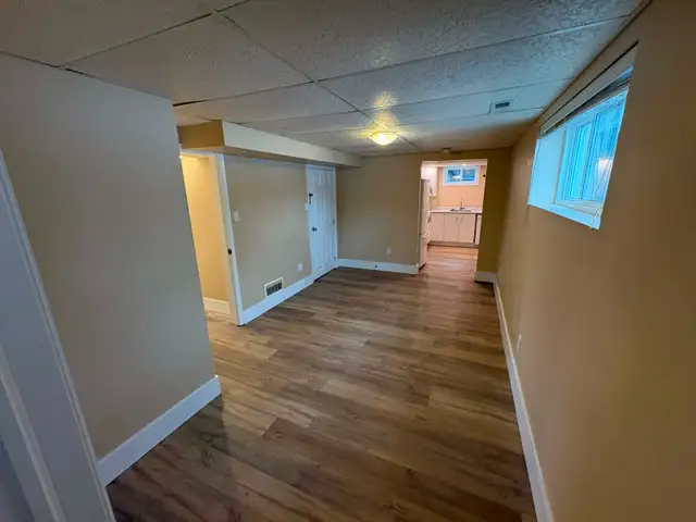 Renovated 2 bed 1 bath Basement Apartment for rent! in Long Term Rentals in Kitchener / Waterloo - Image 5