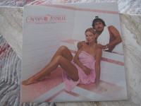 Captain &Tennille – keeping our Love Warm – Vinyl Album