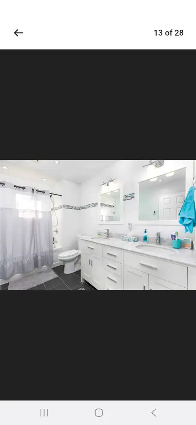 Spacious and beautifully maintained 3-bedroom, 1-bathroom upper-level home available in Brampton. Id...