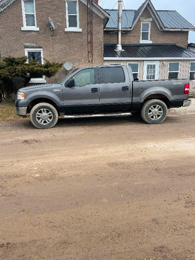 Truck For Sale - 2008 Ford 150 XLT - 5.4 Motor - 4 wheel Drive