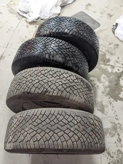Set of 4 8/32 No alignment wear No punctures Produced in 2022 Steel wheels are 5x110 bolt pattern Ce...