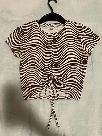 Garage Brown & White Wave-Print Cinch Front Crop Top - XS, View more