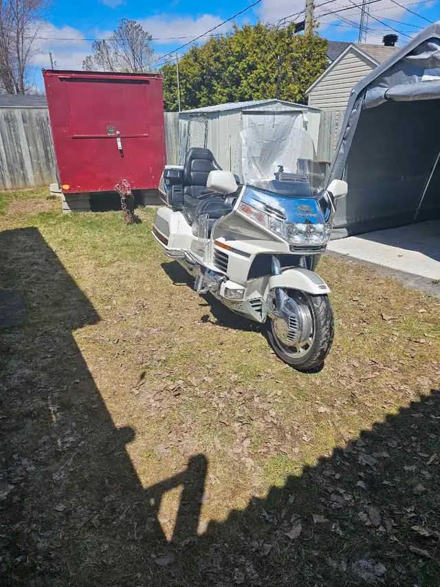 Goldwing gl1500 2000 in Touring in Laval / North Shore - Image 7