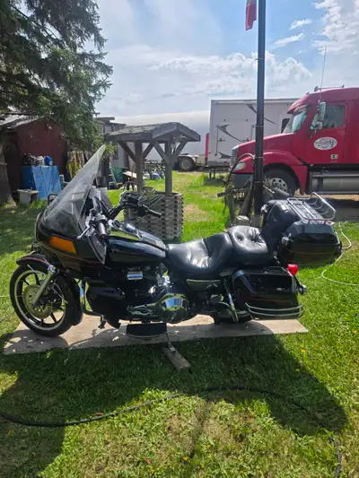 1991 FXRT Harely Davidson in mint condition. Start up video avaliable on request serious inquiries o...