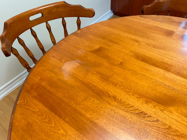 Wood Dining Room Table and Chairs in Dining Tables & Sets in Guelph - Image 3