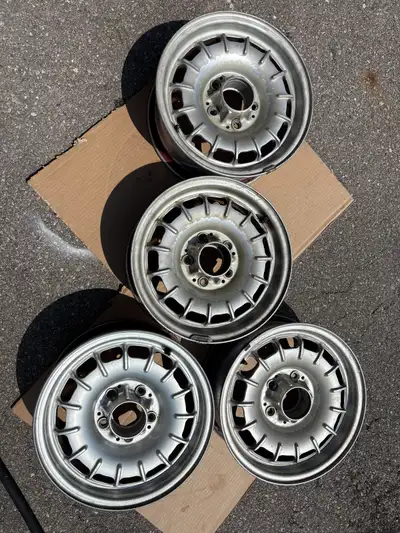 Mercedes S-Class RIMS W126-SL R107- 14 Inch Mercedes-Benz W126-SE-SEC-SEL -14" Part Number A12640019...