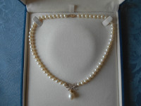 COLLIER PERLES DIAMANTS OR 10K GOLD NECKLACE PEARL DIAMONDS