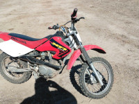 XR 80 honda dirt bike $1300