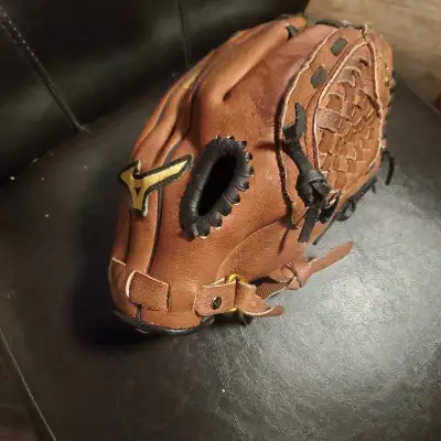 MIZUNO Kids / Jr. 10.5 Baseball Glove , View more