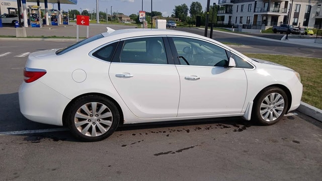 2012 Buick verano — photo 4