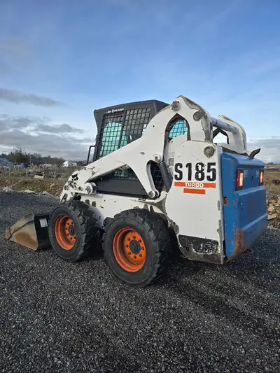 Bobcat S185 Kubota diesel engine Heatem/Ac Cab Well maintained, recent filter changes etc 2700 hours...