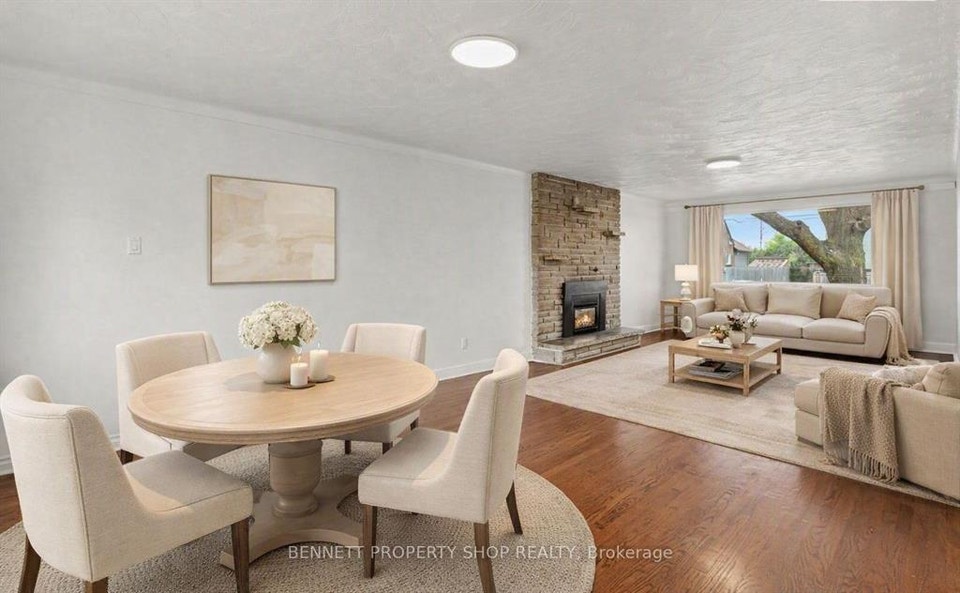 3 Bed/2 Bath Steps to LRT/Trainyards 2