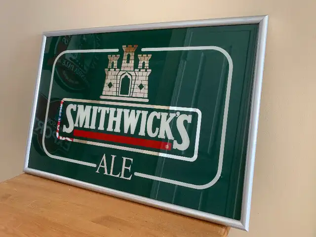 Vintage XL Smithwicks mirror excellent condition in Arts & Collectibles in Calgary - Image 6