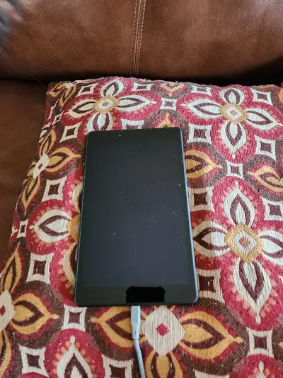 I am selling my Samsung Galaxy Tab A 8-inch tablet, which is in good condition and perfect for on-th...
