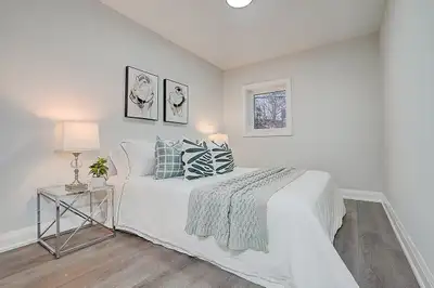 Rooms for Rent – Scarborough | $1,000–$1,100/month ★Location1：# Huntington Avenue, Scarborough ( Clo...