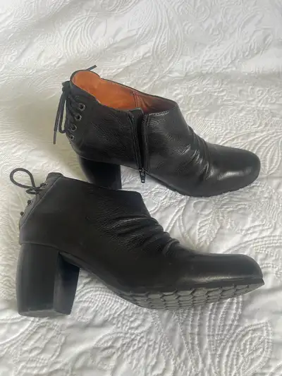 Soulier femme 10, View more