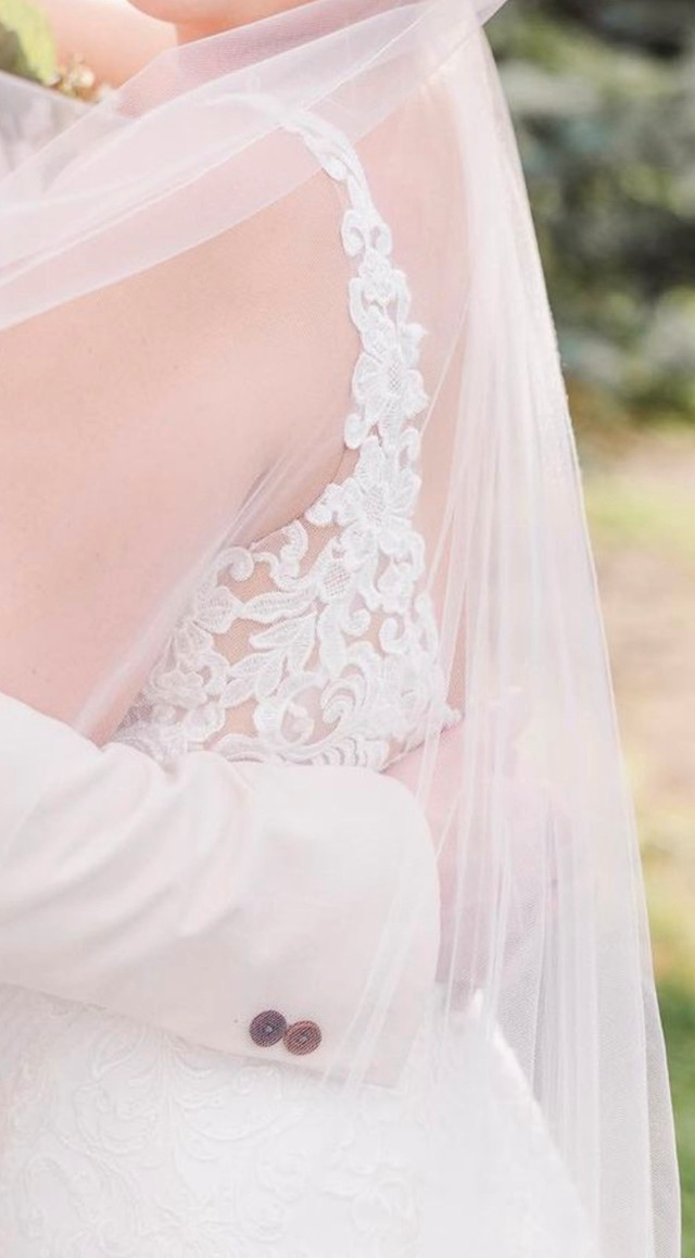 Wedding dress in Wedding in Moncton - Image 4