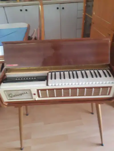 Farfisa 3 pianorgan, View more
