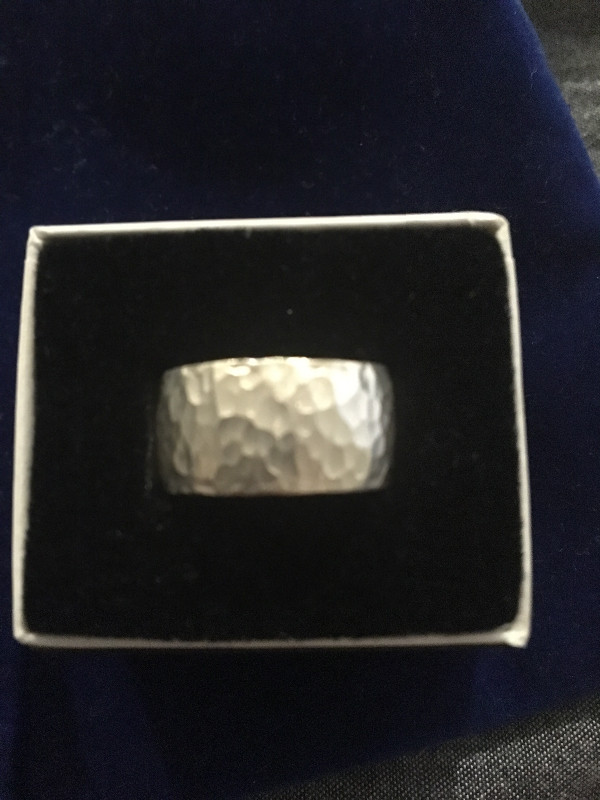 Hammered Sterling Silver Ring Sz 11.5 in Jewellery & Watches in London - Image 3