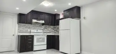 Spacious 2-Bedroom Legal Basement Apartment For Rent Near Chinguacousy Road and Queen Street! **Text...