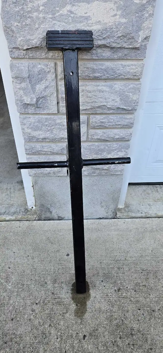 Metal Post driver (t-bar) in Ladders & Scaffolding in St. Catharines - Image 2