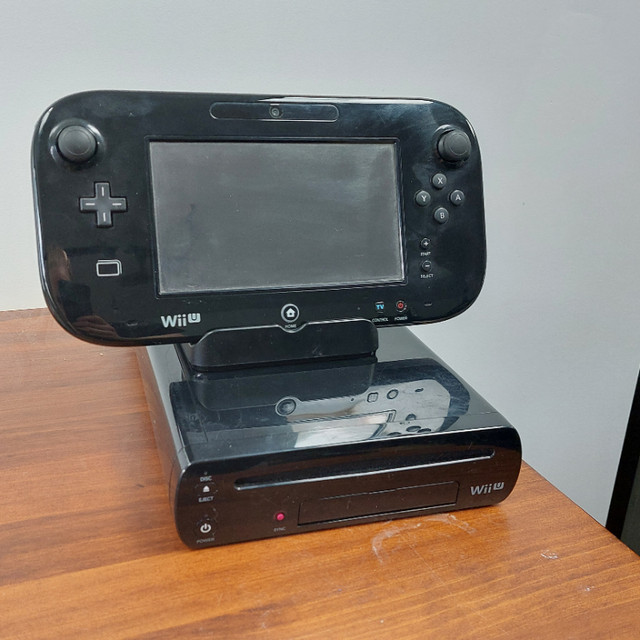 Wii u console & game pad | Nintendo Wii U | Tricities/Pitt/Maple | Kijiji
