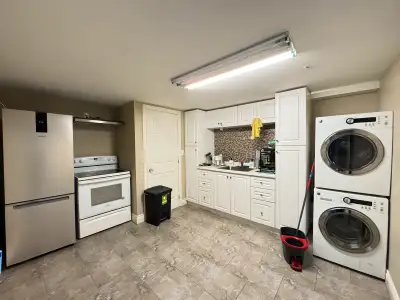 A private room is available for rent in a newly renovated basement. The basement has 3 rooms in tota...