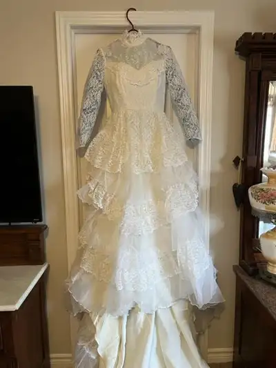 Antique/Vintage Wedding Dress, View more