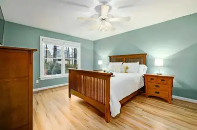 color and clean, View more