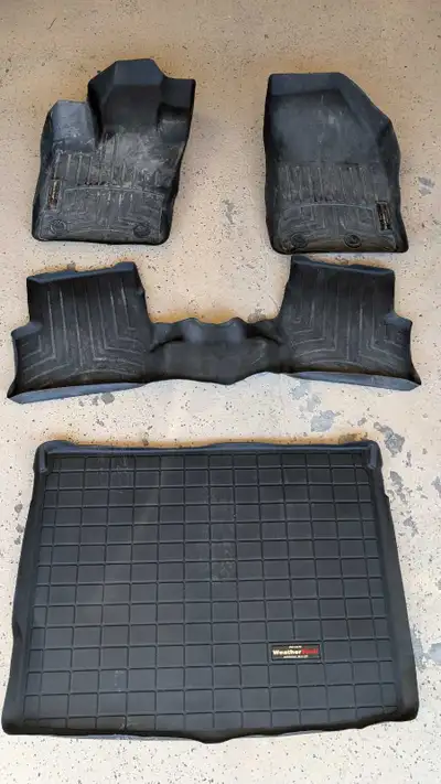 Used WeatherTech mats for Jeep Renegade