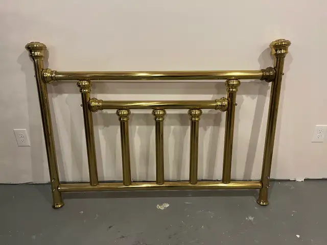 Brass Bed - Double size in Beds & Mattresses in Oshawa / Durham Region - Image 3